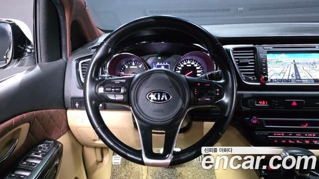 Kia All New Carnival Prestige High Roof, 2017 13