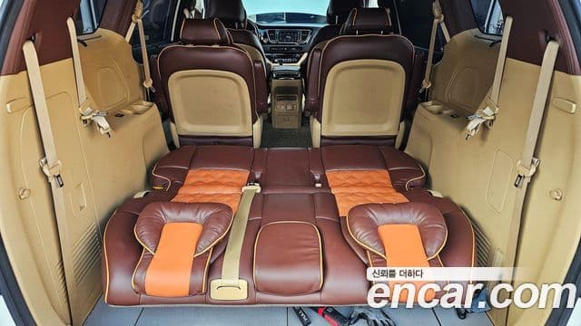 Kia All New Carnival Prestige High Roof, 2017 18