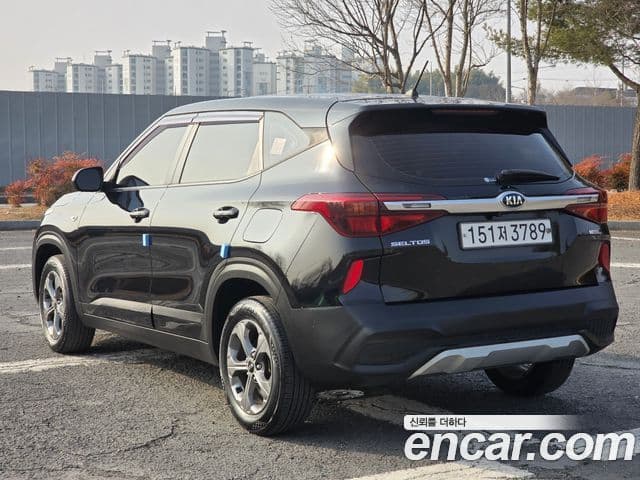 Kia Seltos Trendy, 2020 4