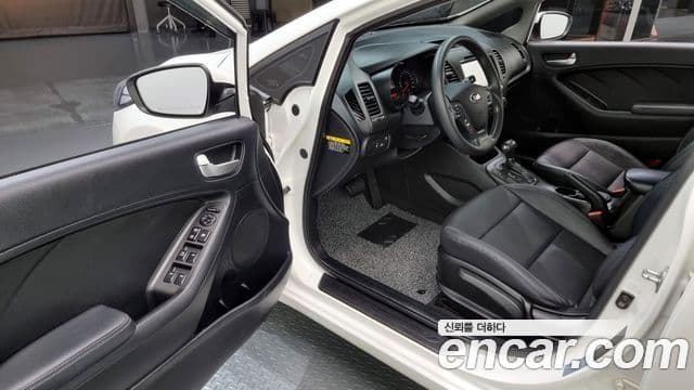 Kia K3 Deluxe, 2015 11