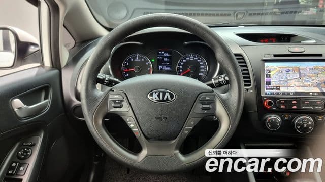 Kia K3 Deluxe, 2015 13
