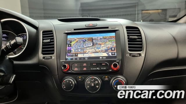 Kia K3 Deluxe, 2015 14