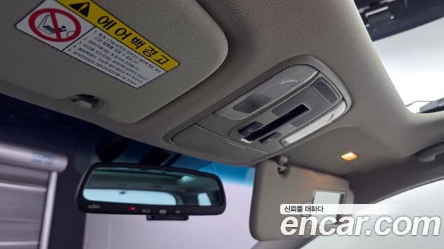 Kia All New Carnival Luxury, 2016 18