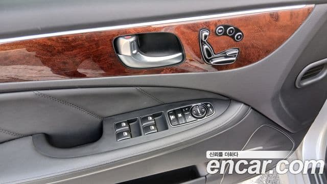Hyundai Equus(новый кузов / новое поколение) 5.0 экспортная версия, 2014 13
