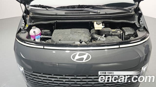 Hyundai Staria Modern, 2025 6