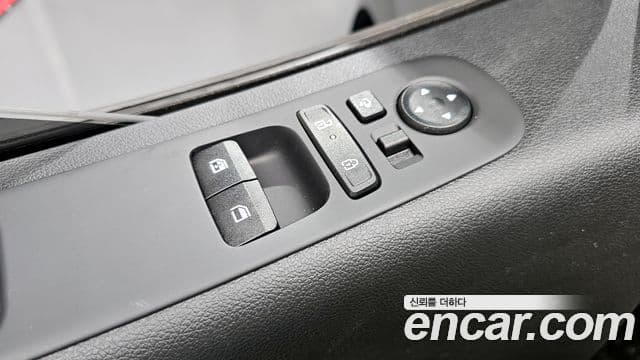 Hyundai Staria Modern, 2025 14