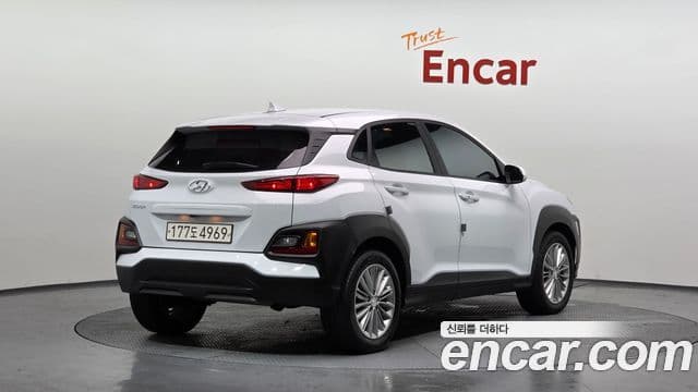 Hyundai Kona Smart, 2020 2