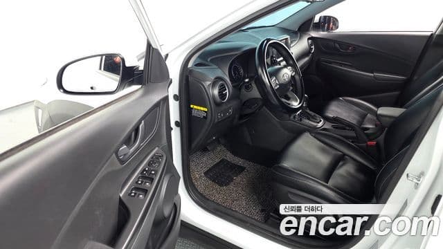 Hyundai Kona Smart, 2020 11