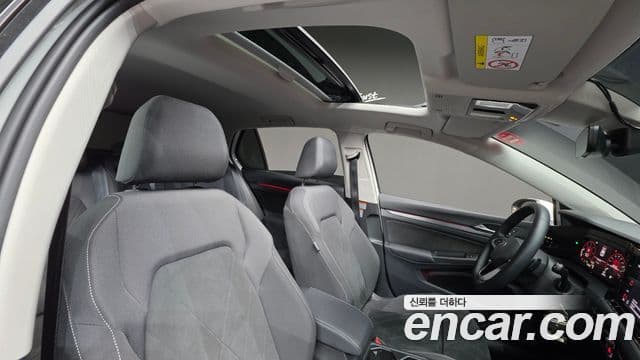 Volkswagen Гольф 8세대 Prestige, 2023 12