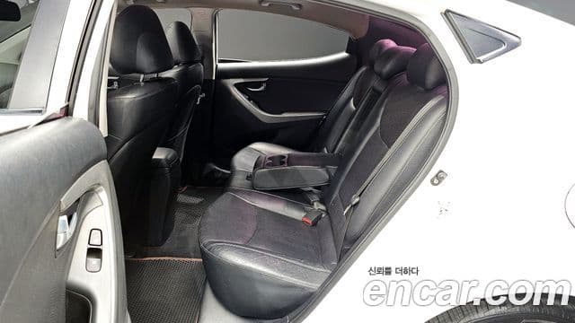 Hyundai Avante MD Premier, 2011 12