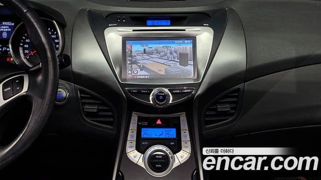 Hyundai Avante MD Premier, 2011 14