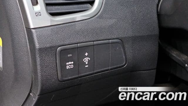 Hyundai Avante MD Premier, 2011 16