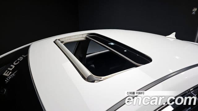 Hyundai Avante MD Premier, 2011 17