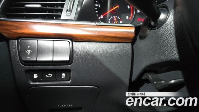 Kia All New K7 Prestige, 2017 16