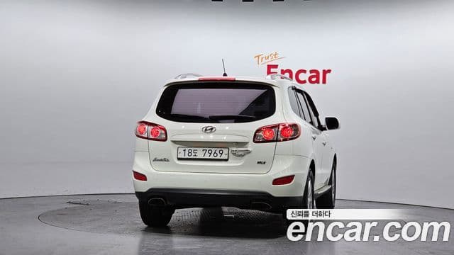 Hyundai Santa Fe CM Premier, 2011 4