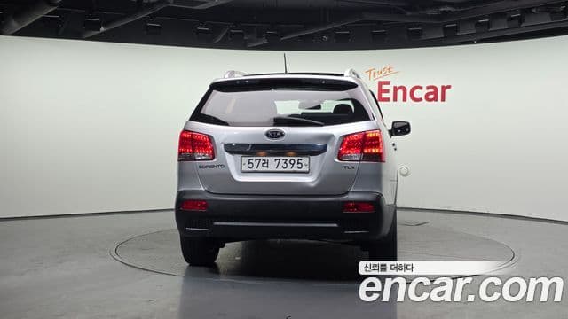 Kia Sorento R топовая версия, 2010 4