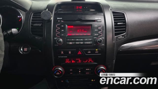 Kia Sorento R топовая версия, 2010 14