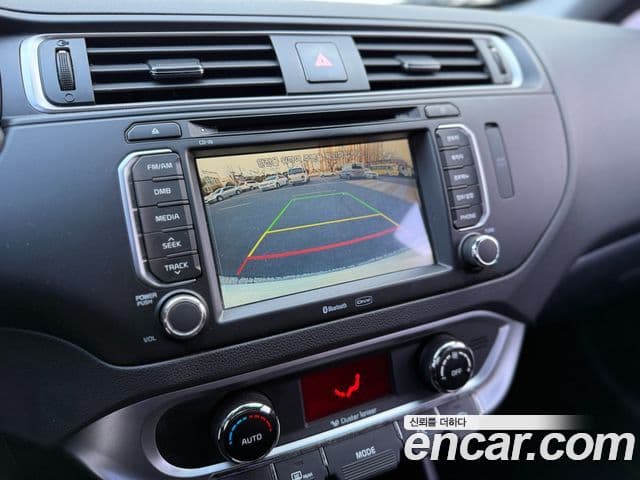 Kia The / новый New Pride Trendy, 2015 12