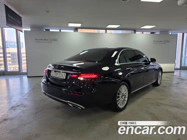 Mercedes-Benz E-класс W213 Exclusive, 2022 2