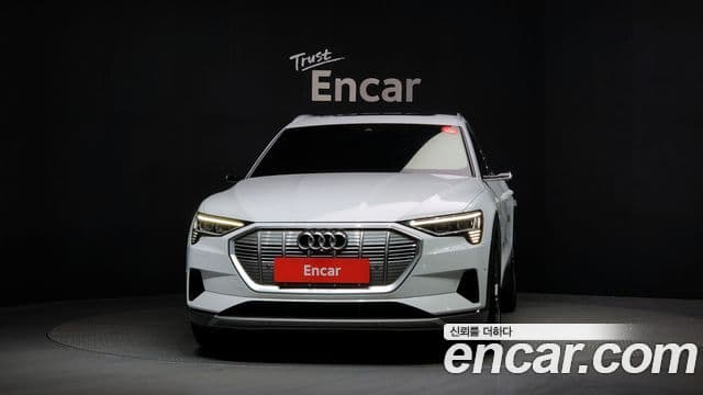 Audi e-Tron 50 Quattro Sportback, 2021 3