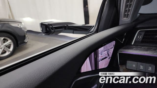 Audi e-Tron 50 Quattro Sportback, 2021 17