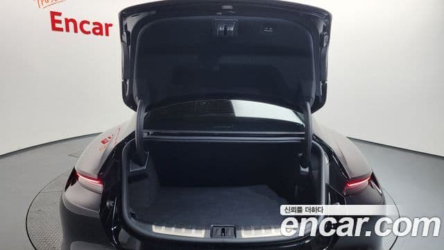 Porsche 타이칸 4S, 2025 20