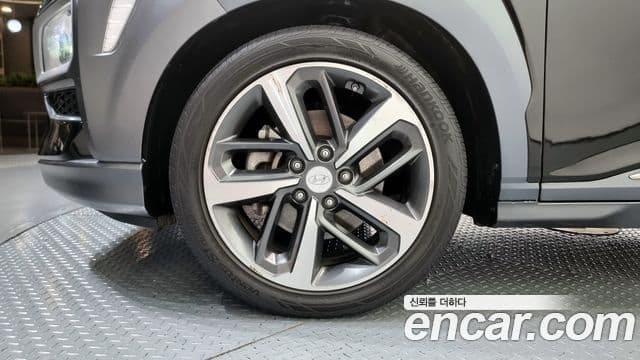 Hyundai Kona Modern Art, 2018 все фото