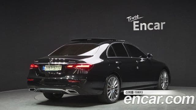 Mercedes-Benz E-класс W213 AMG Line, 2021 2