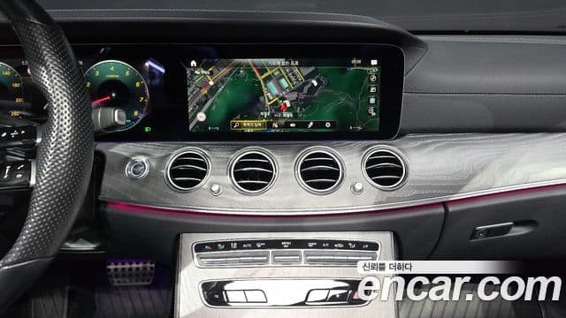 Mercedes-Benz E-класс W213 AMG Line, 2021 14