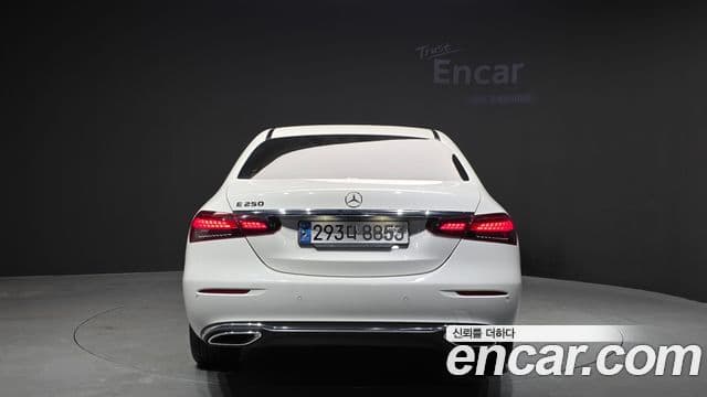 Mercedes-Benz E-класс W213 Exclusive, 2022 4