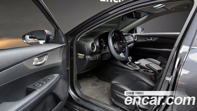 Kia All New K3 Luxury, 2019 11