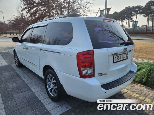 Kia Carnival R Premium, 2014 2