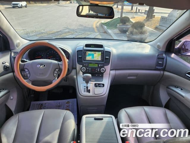 Kia Carnival R Premium, 2014 7