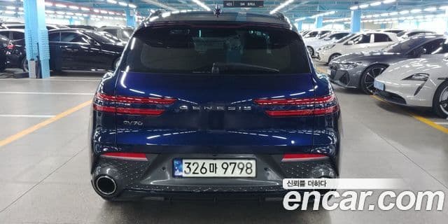 Genesis GV70, 2021 4