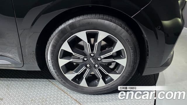 Kia Carnival 4세대 бензин 9인승 High Limousine(компания по спецнадстройкам), 2022 все фото