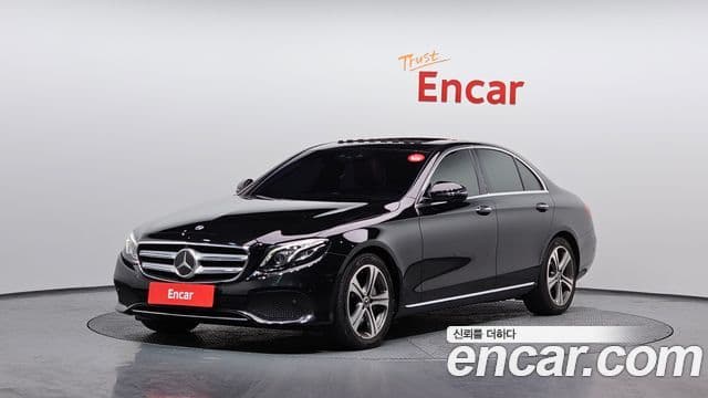 Mercedes-Benz E-класс W213 E300 Avantgarde Intelligent Drive, 2017 1