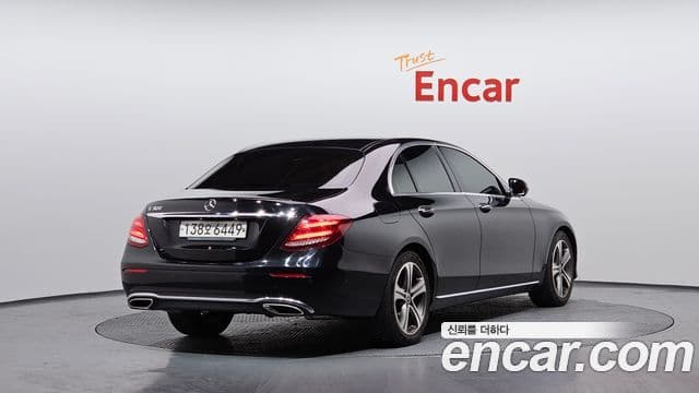 Mercedes-Benz E-класс W213 E300 Avantgarde Intelligent Drive, 2017 2