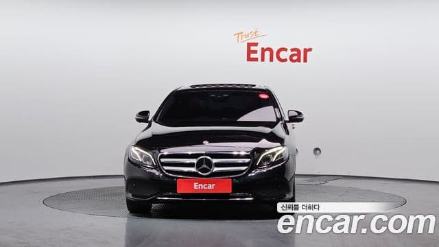 Mercedes-Benz E-класс W213 E300 Avantgarde Intelligent Drive, 2017 3
