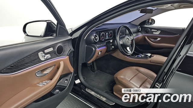 Mercedes-Benz E-класс W213 E300 Avantgarde Intelligent Drive, 2017 11