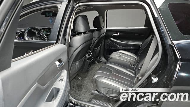 Hyundai Santa Fe TM Exclusive, 2020 11