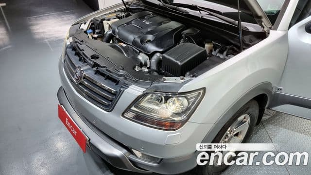 Kia Mohave 2WD KV300, 2012 6