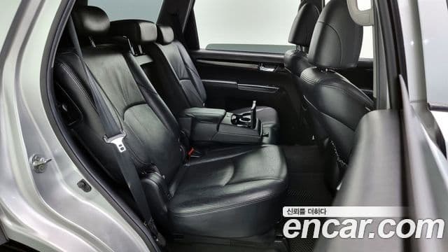 Kia Mohave 2WD KV300, 2012 12