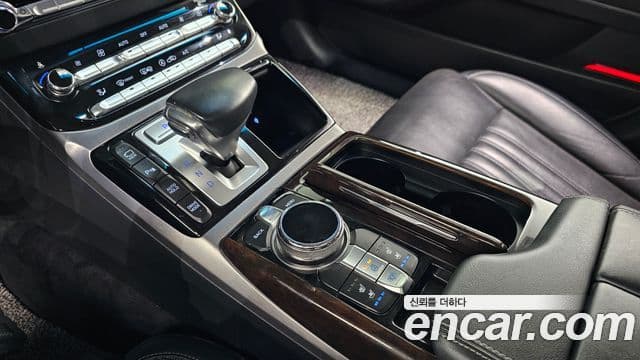 Genesis EQ900 Premium Luxury, 2018 9