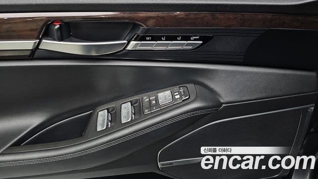 Genesis EQ900 Premium Luxury, 2018 18