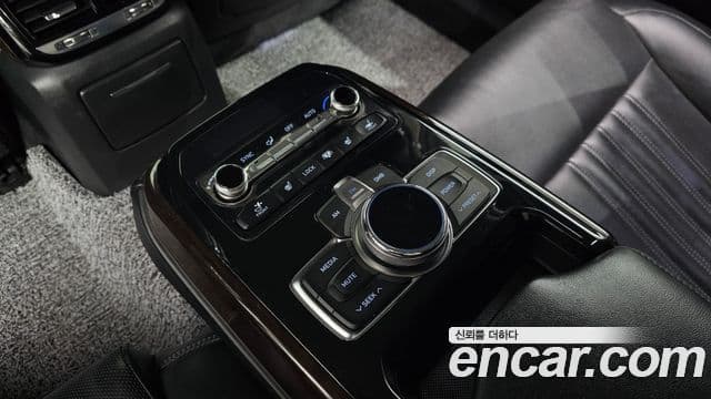 Genesis EQ900 Premium Luxury, 2018 19