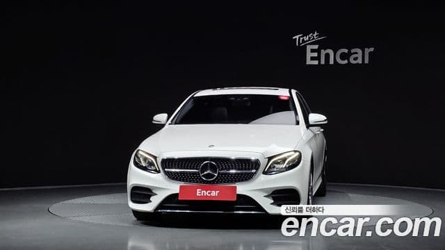 Mercedes-Benz E-класс W213 AMG Line, 2019 3
