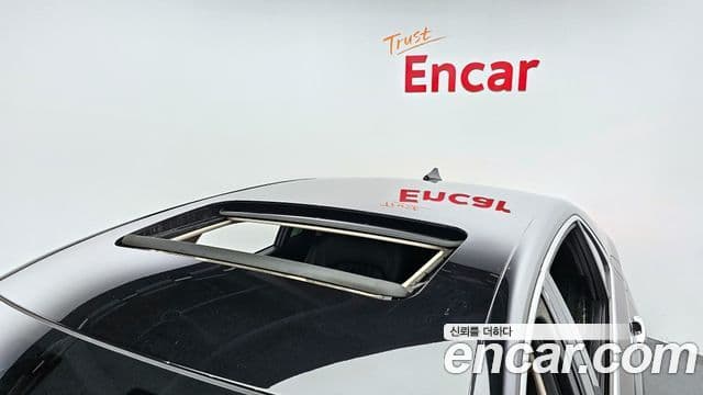 Genesis G90 Premium Luxury, 2020 20