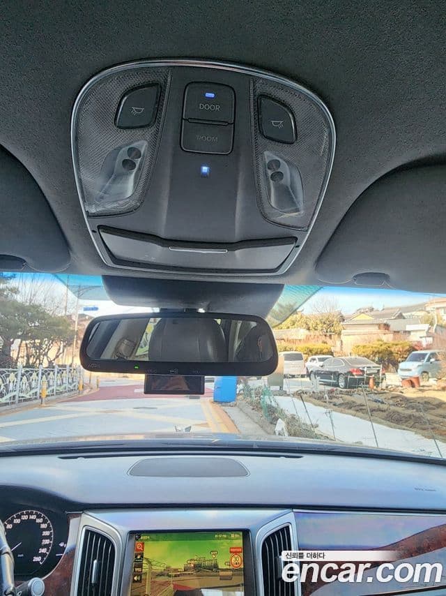 Hyundai Equus(новый кузов / новое поколение) 3.8 изменение конструкции (bi-fuel), 2012 12