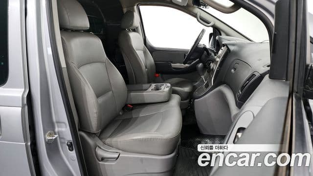 Hyundai Grand Starex CVX Luxury, 2014 11