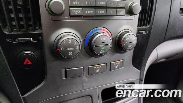 Hyundai Grand Starex CVX Luxury, 2014 16